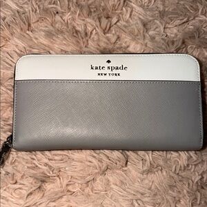 Kate Spade New York Long Gray and White Wallet